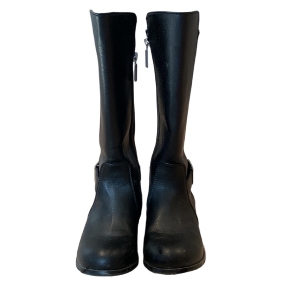 Micheal Kors boots - Picture 3 of 6